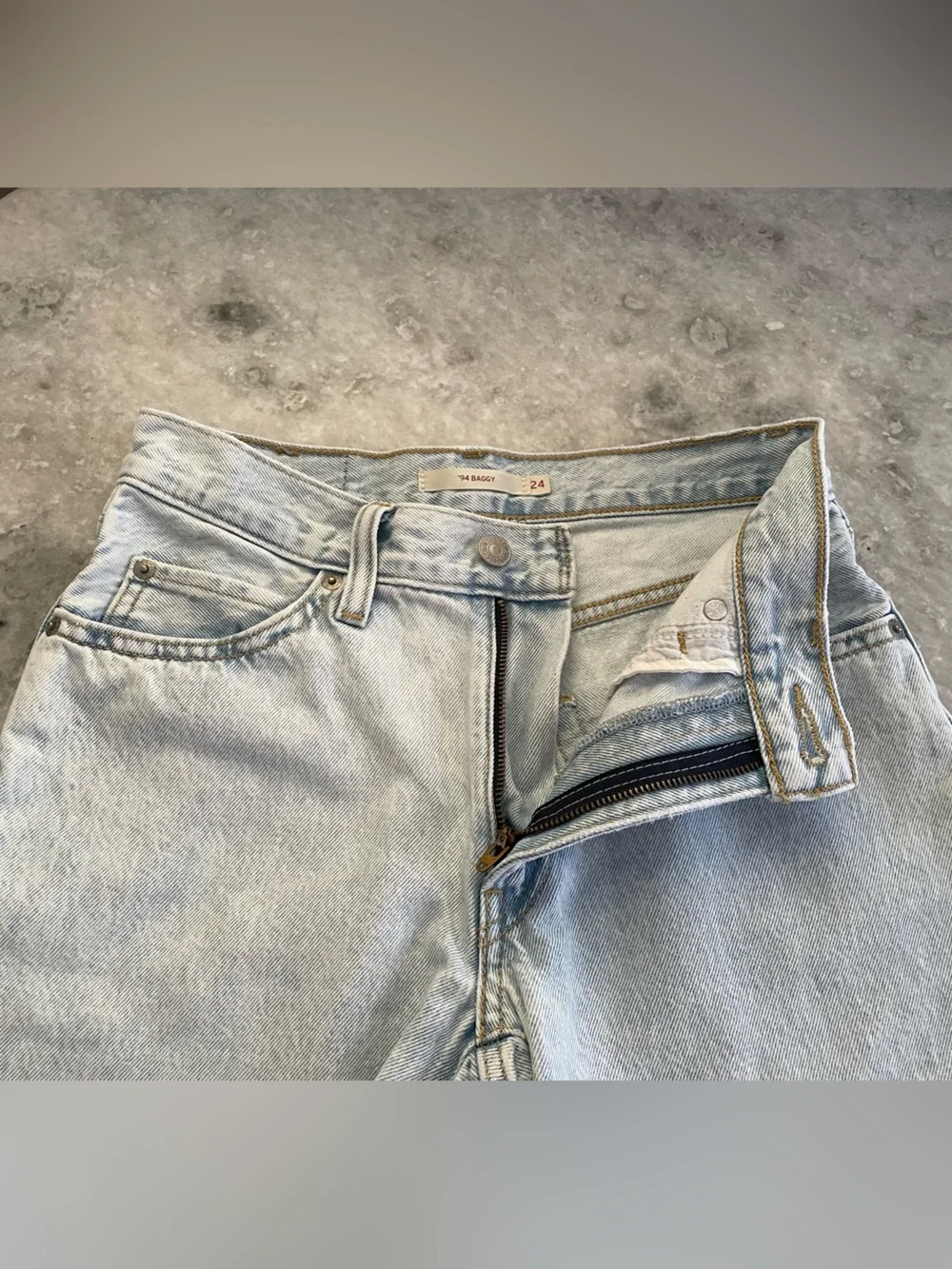 Levi’s ‘94 Baggy Shorts